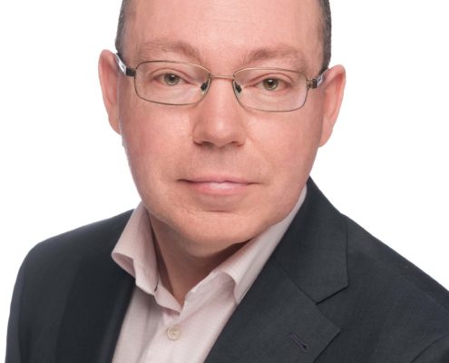 Image 2 - Gary Thompson - Bio Pic (1)